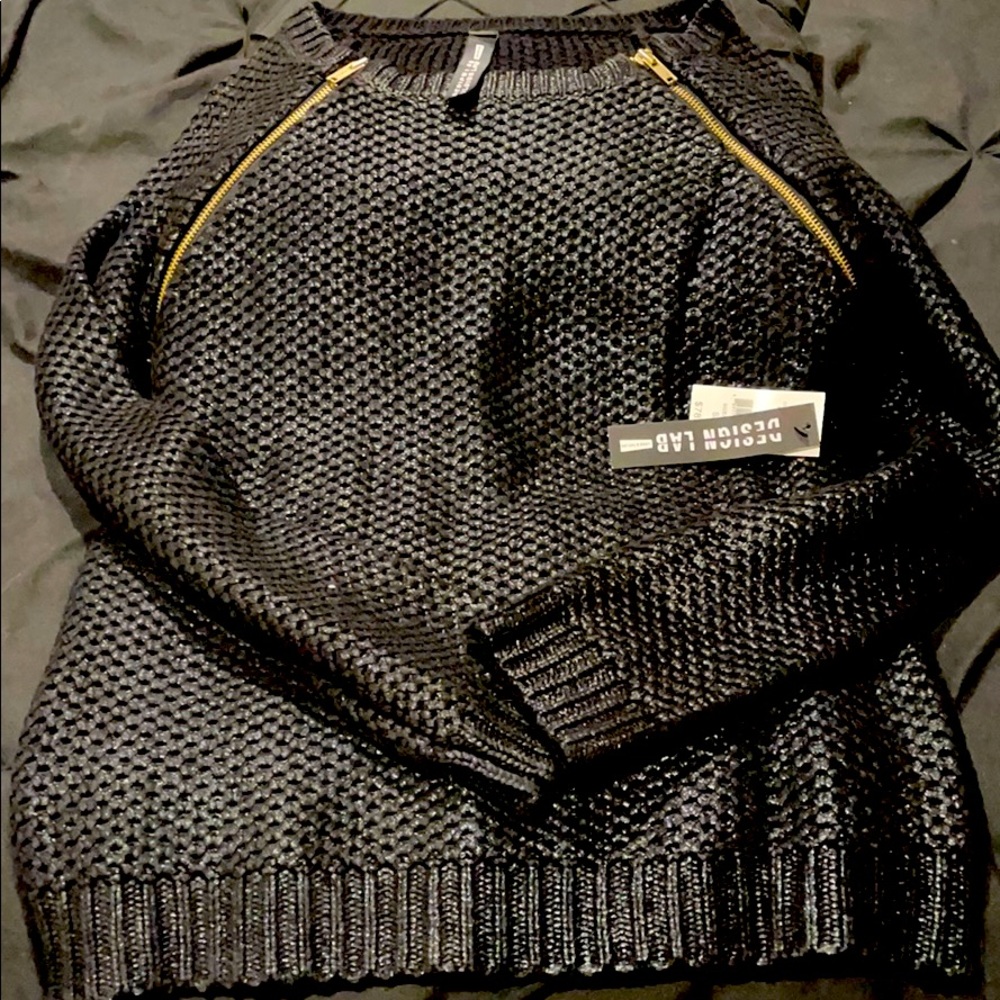 BNWT Design Lab Holey Sweater